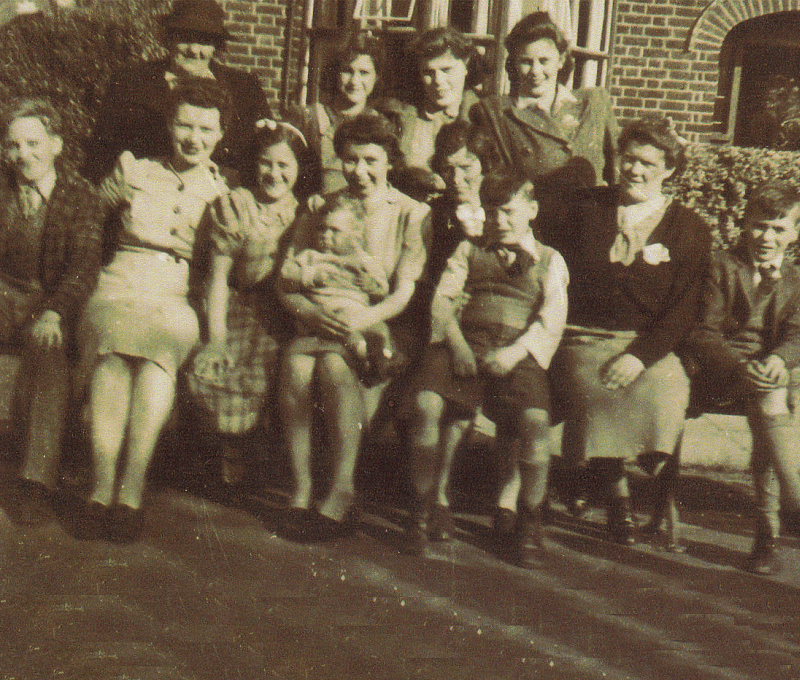 VE day party